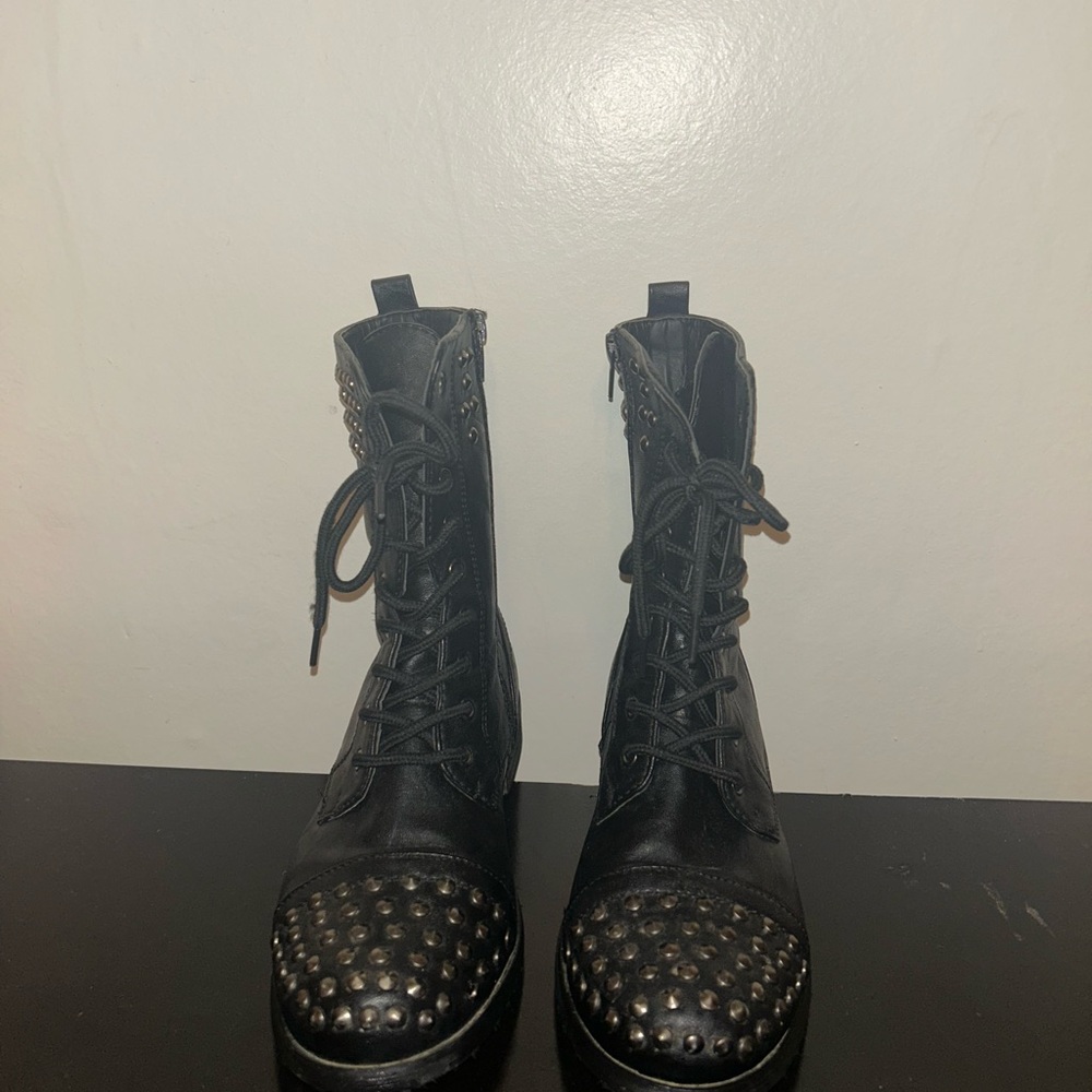 Women’s Fashion Boots